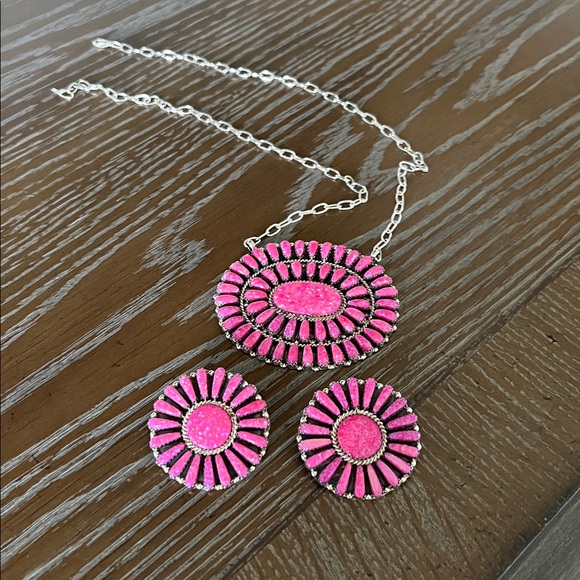 Navajo Jewelry - Navajo Pink Cluster Earrings